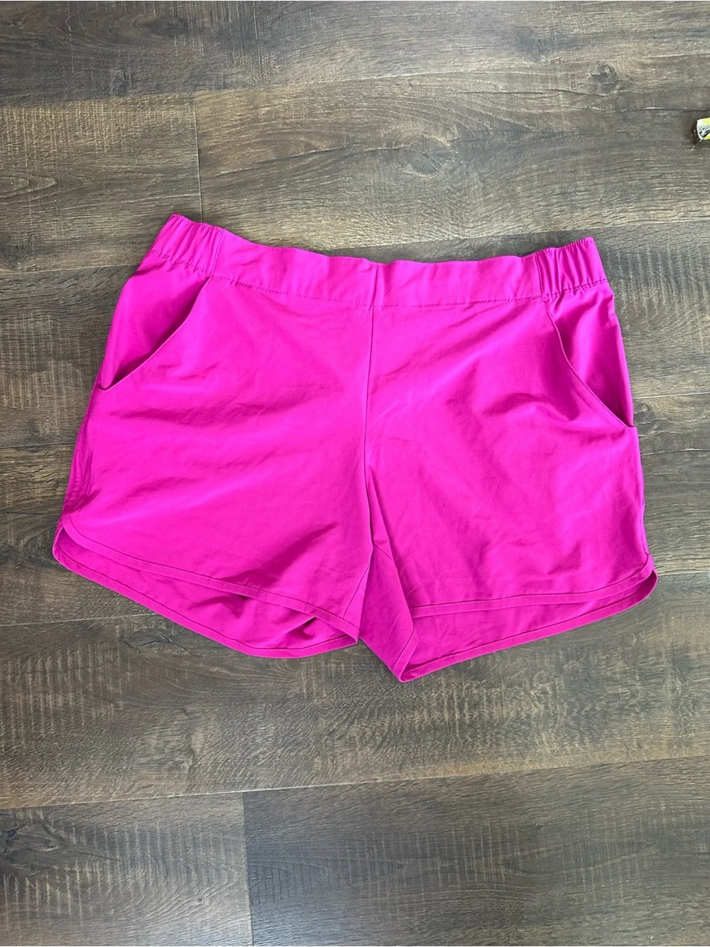 Columbia Women Magenta Performance Shorts Sx XL Omni-Shield Quick Dry Althletic - Picture 1 of 8